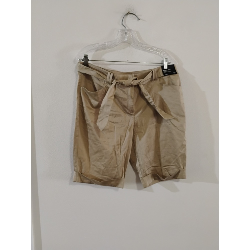 New York & Company Sateen Bermuda Shorts Tan Khaki Tie Waist Size 14 NWT